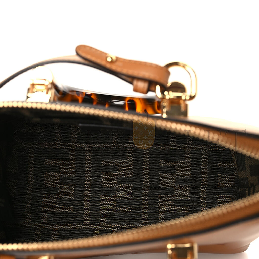 F**di by the way boston mini handbag (20*12*9cm)